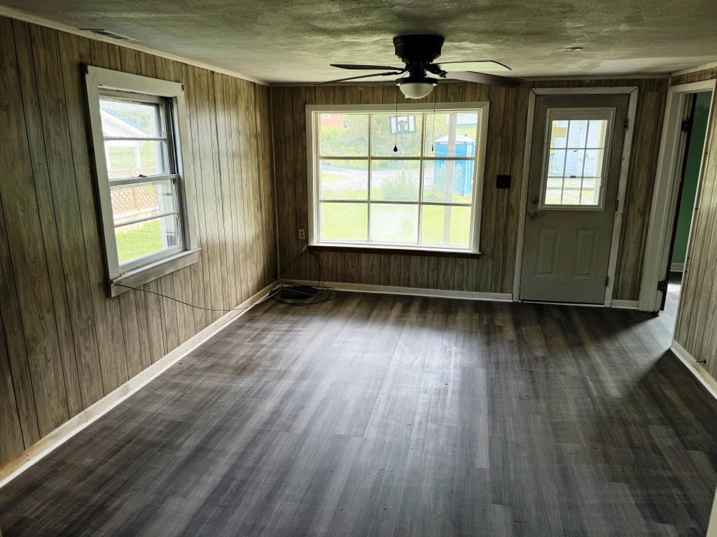 Property image 4 / 8