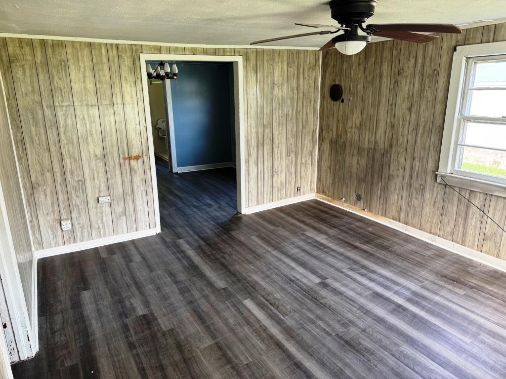 Property image 6 / 8