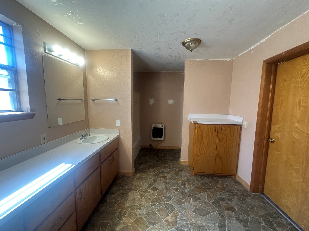 Property image 19 / 23