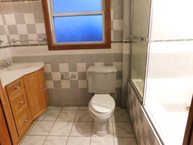 View property gallery image 4