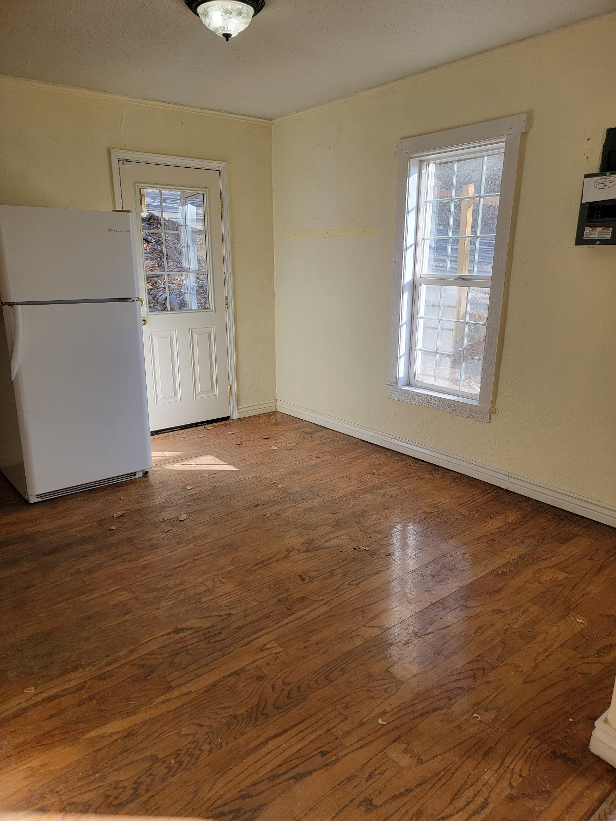 Property image 3 / 13