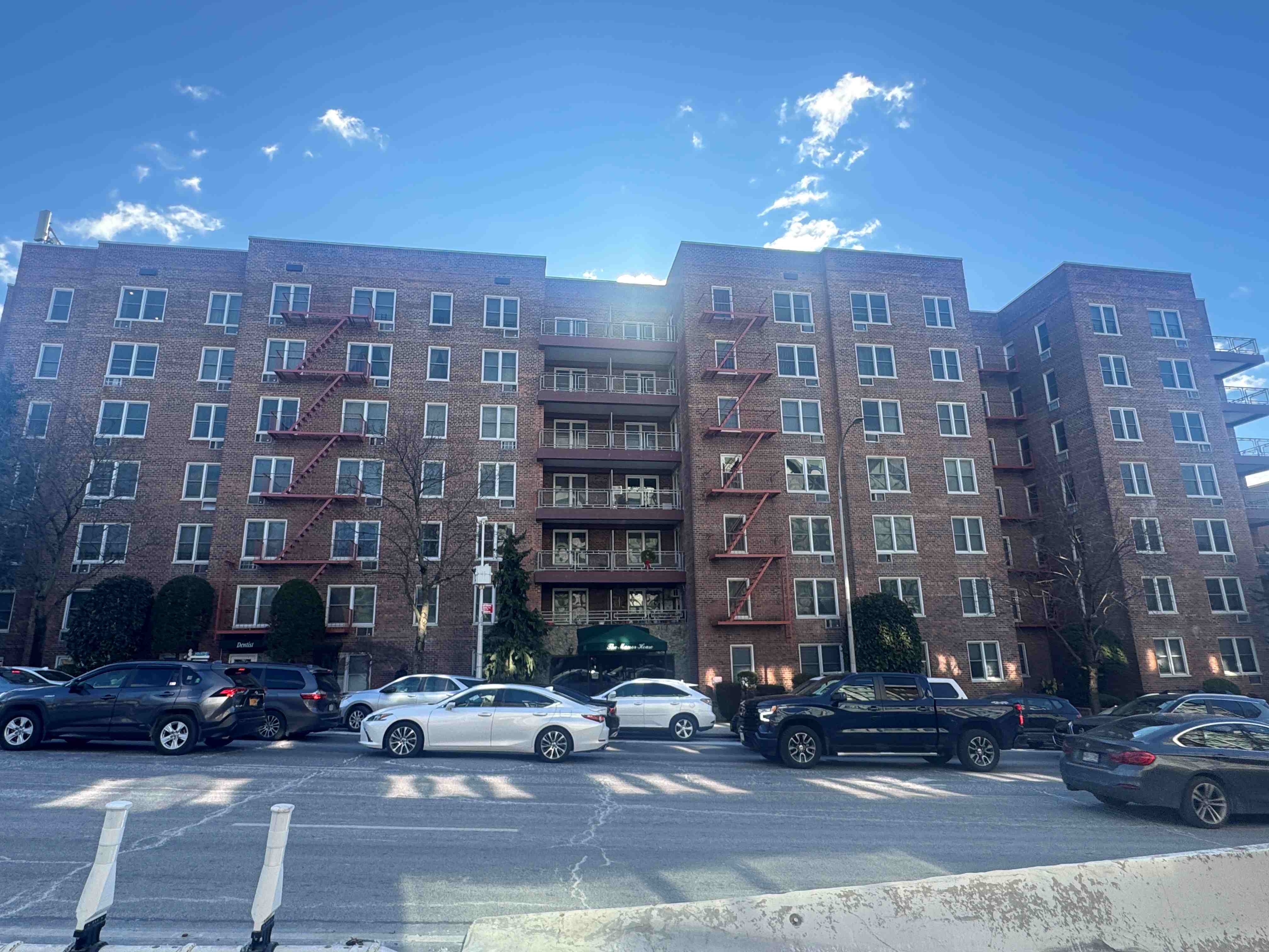 View property gallery image 2