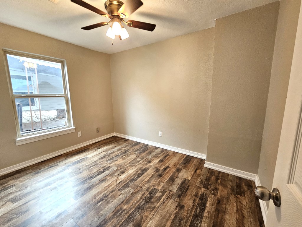 Property image 11 / 24