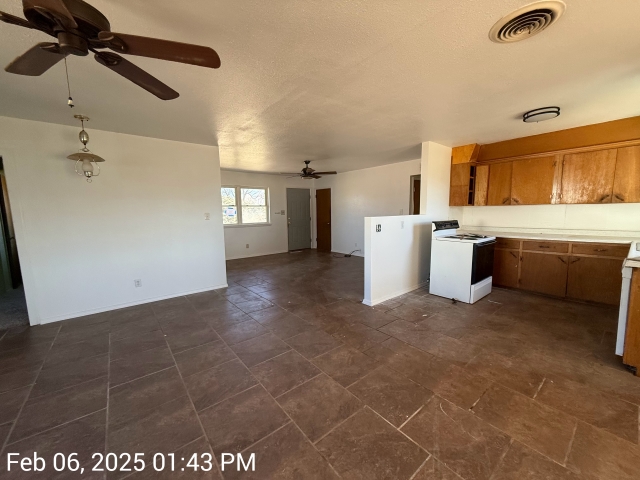 Property image 6 / 14
