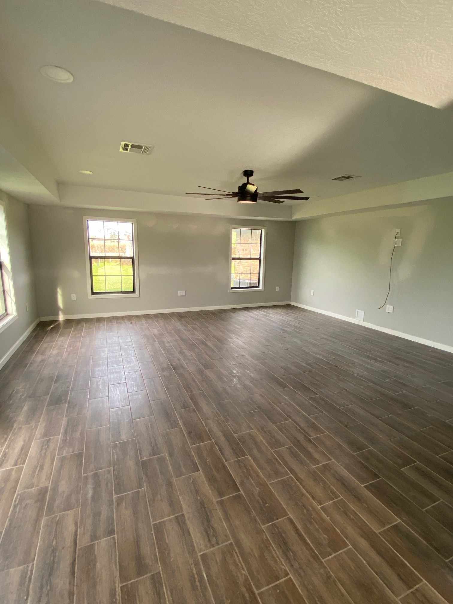 View property gallery image 4