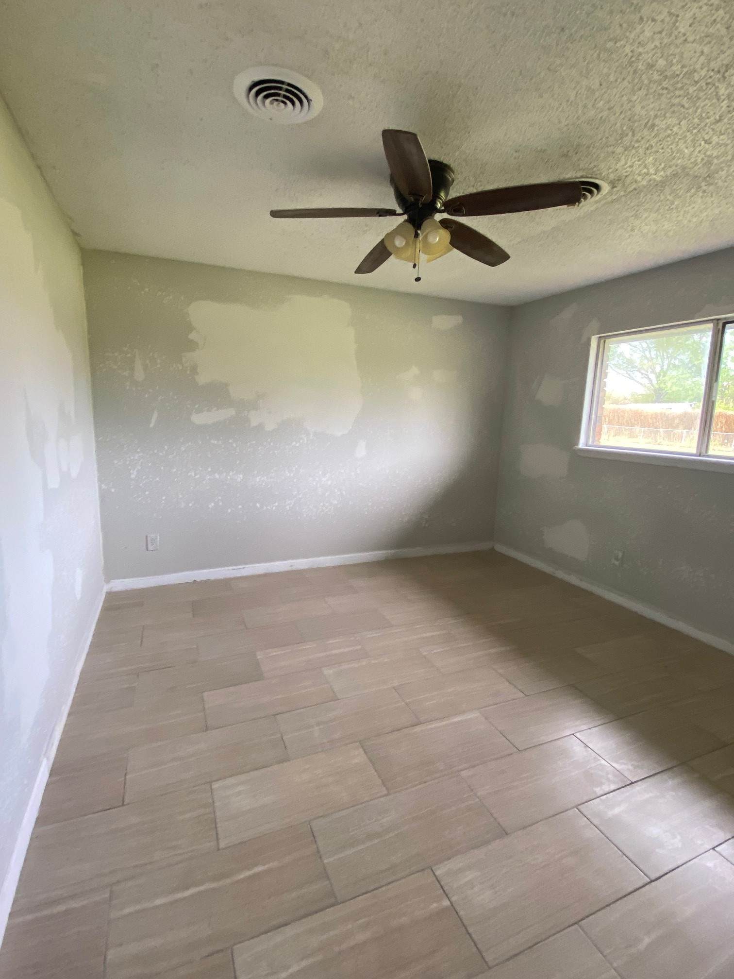 Property image 13 / 20