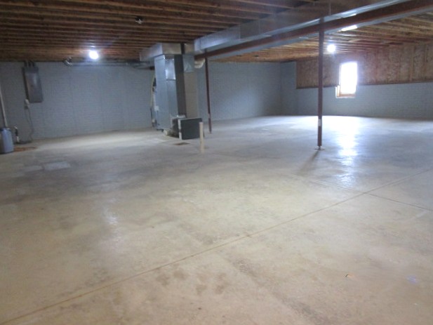 Property image 8 / 9