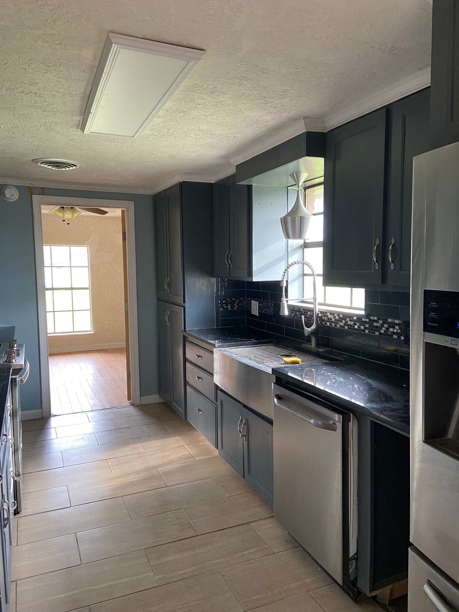 View property gallery image 3