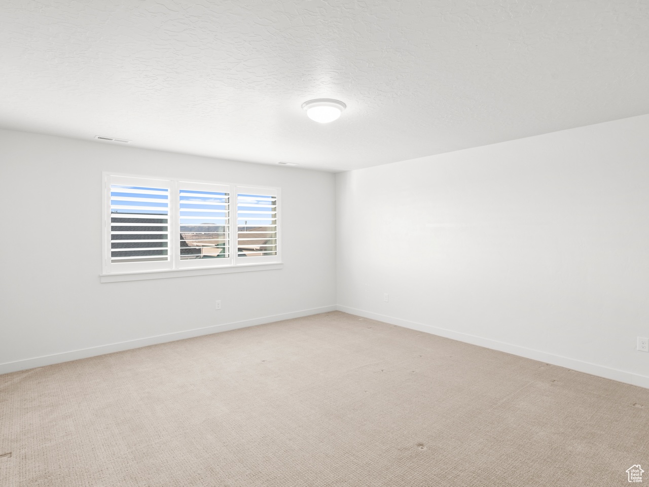 Property image 11 / 20