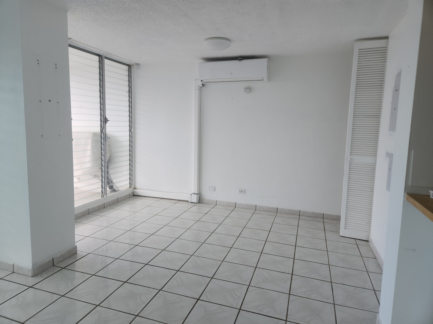 Property image 6 / 14