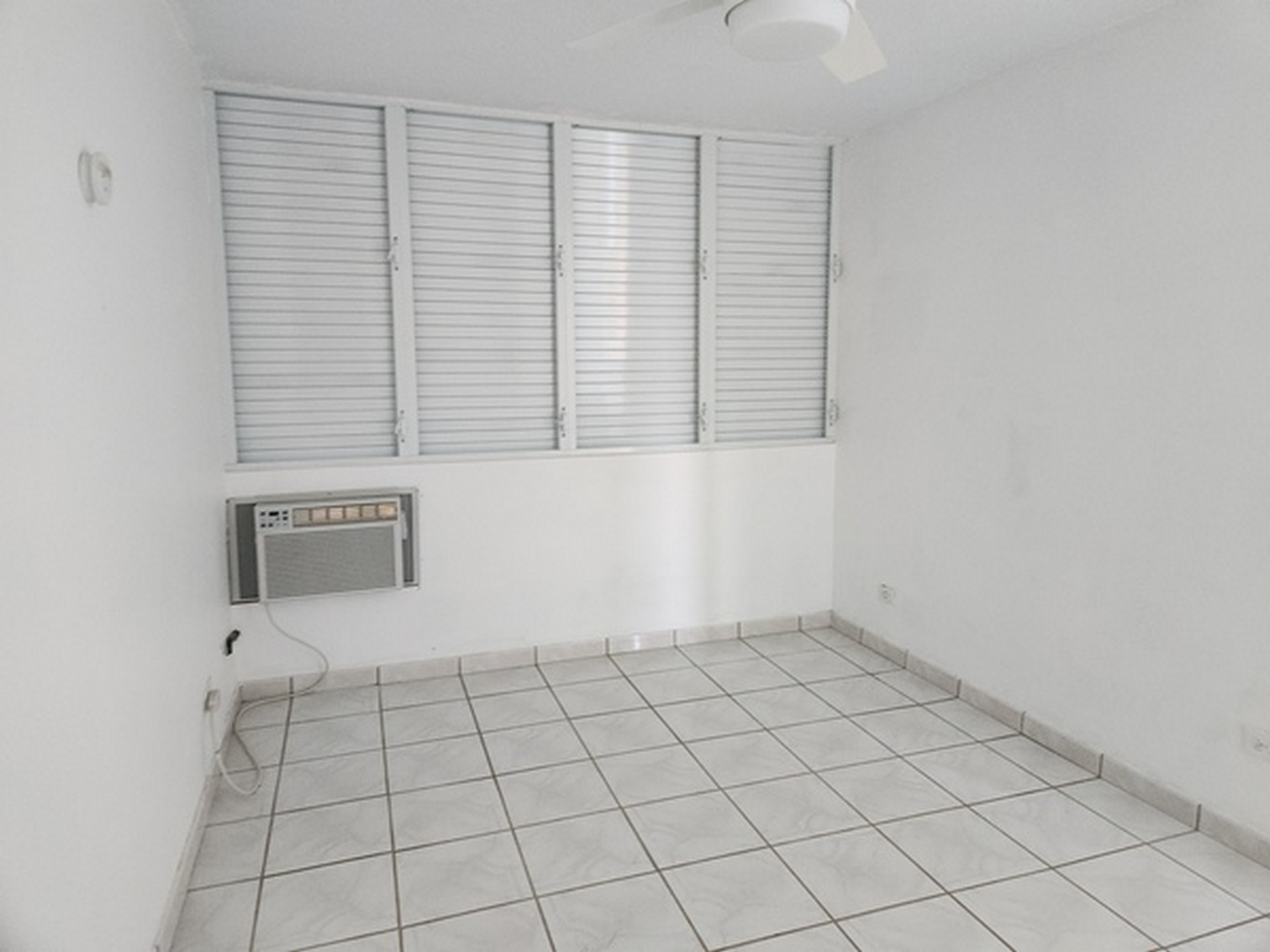 Property image 11 / 14