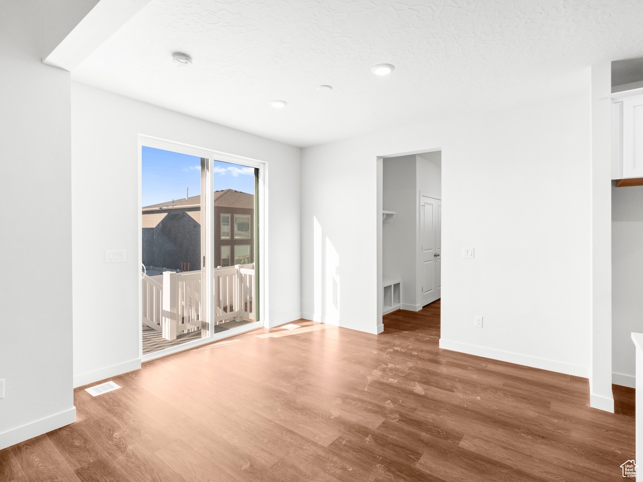 Property image 7 / 20
