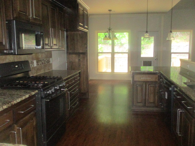 Property image 6 / 10