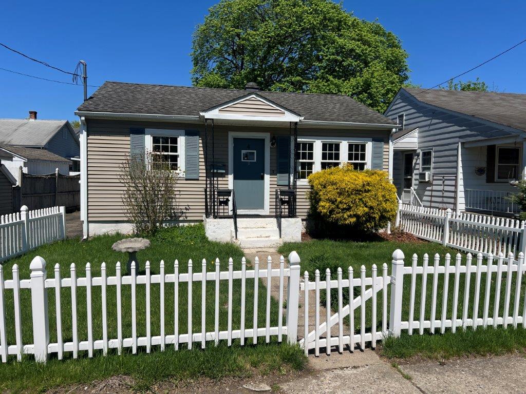 View property gallery image 1