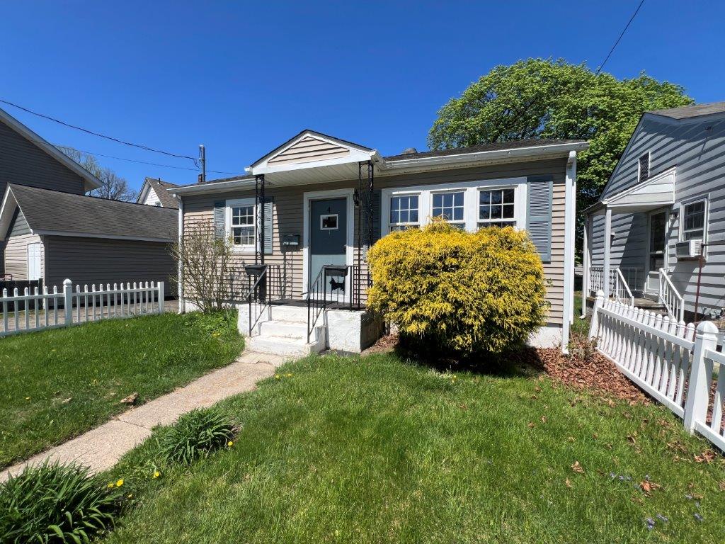 View property gallery image 3