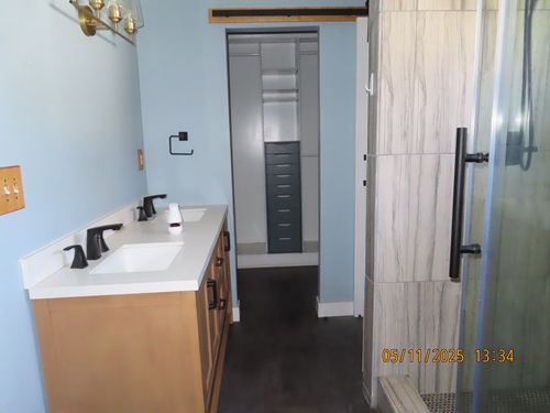 Property image 13 / 14