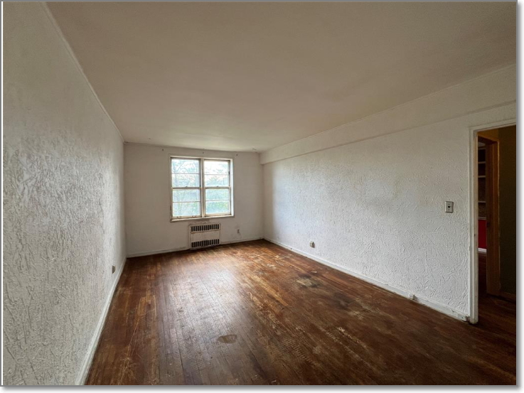 Property image 6 / 9