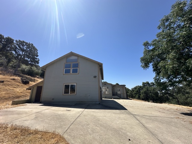 View property gallery image 1