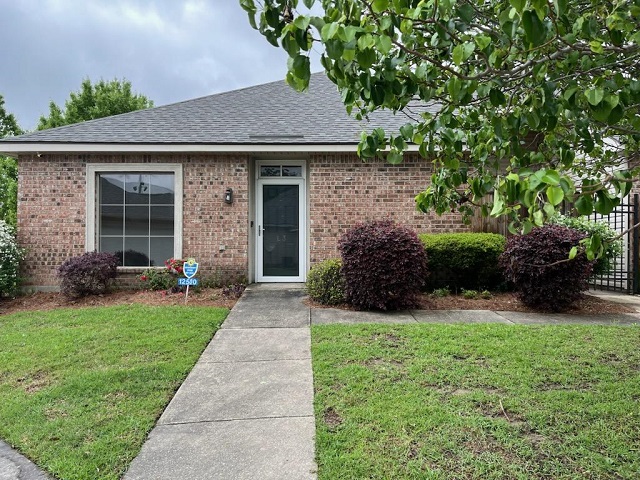 Property image 1 / 4