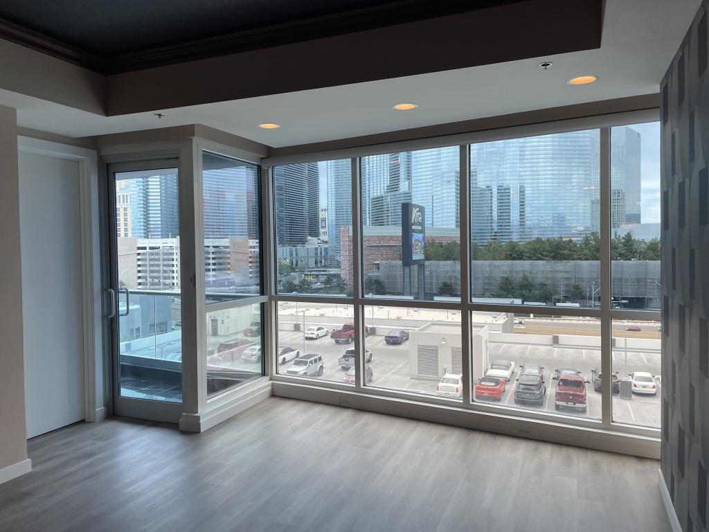 View property gallery image 5