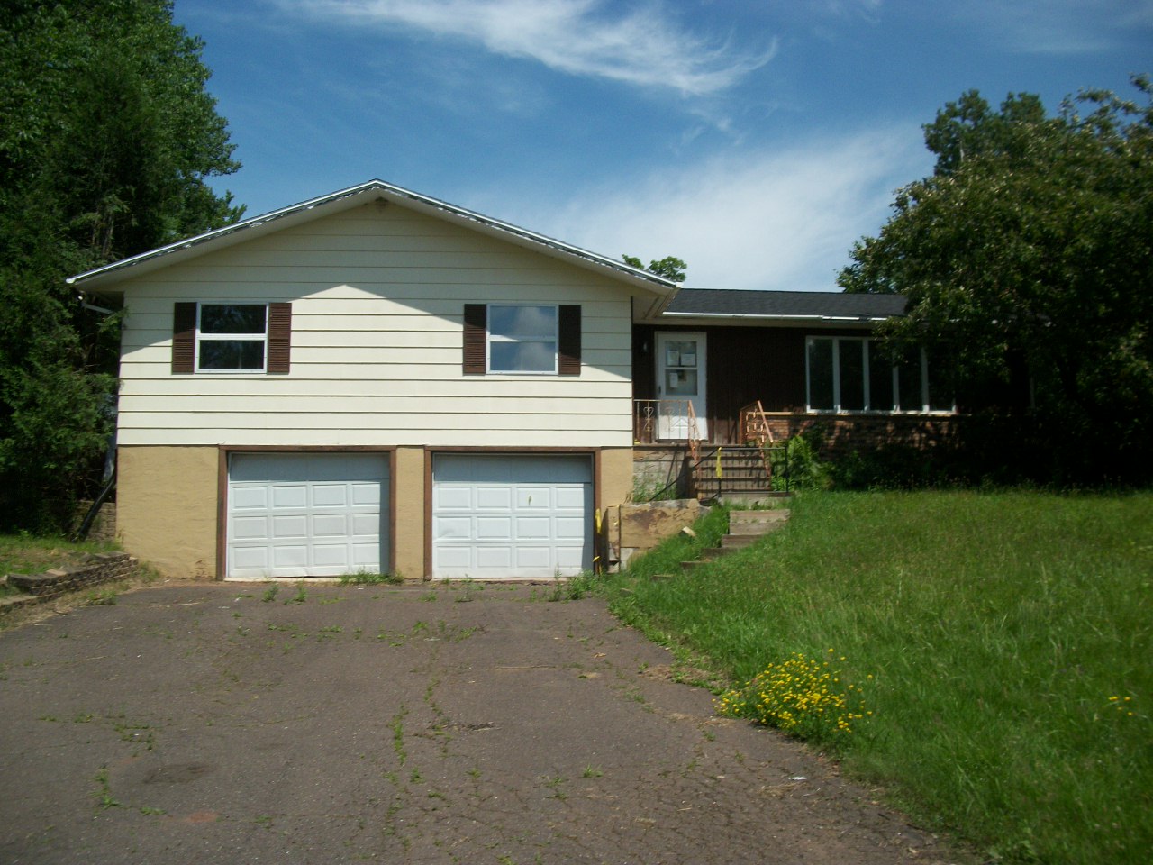 View property gallery image 1