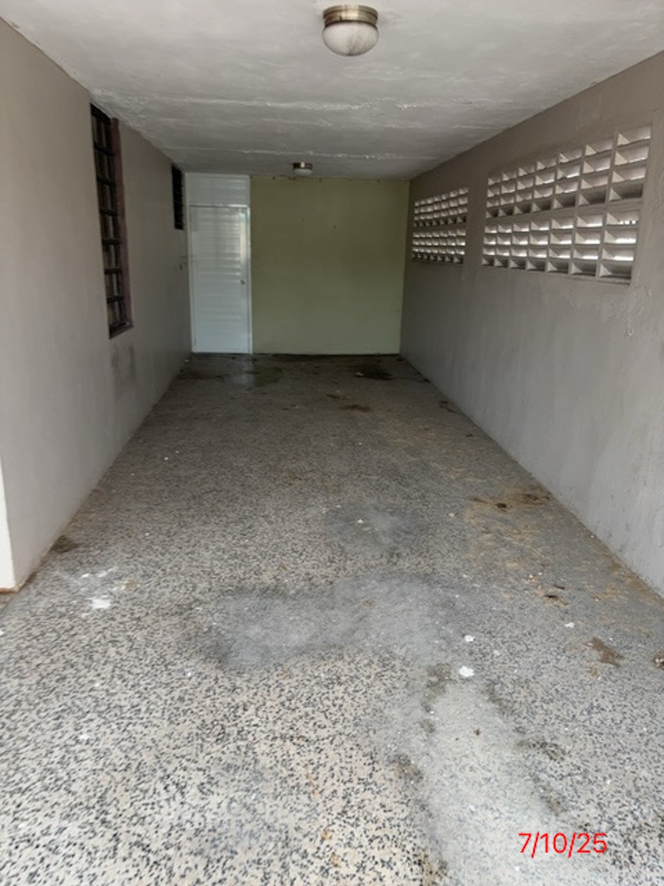 Property image 11 / 12