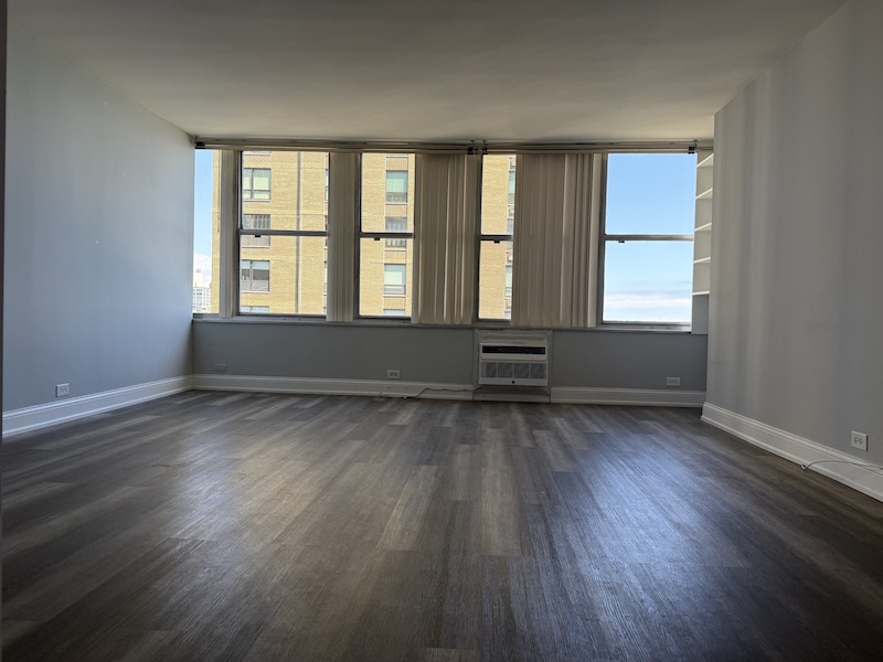 Property image 5 / 11