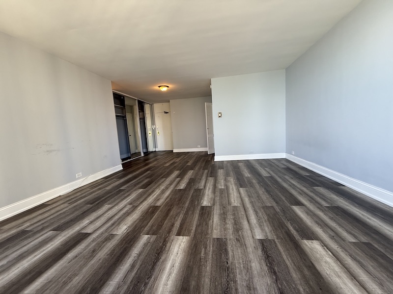 Property image 8 / 11