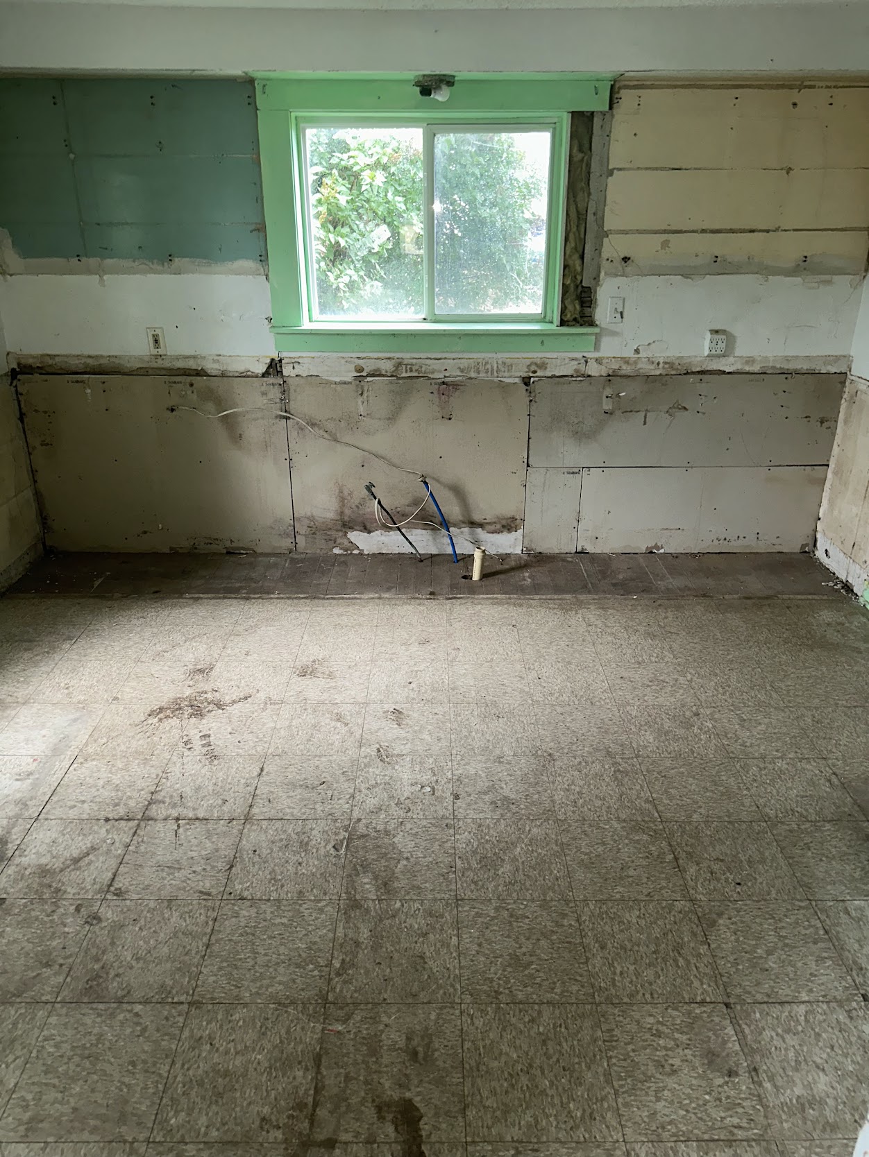 Property image 7 / 8