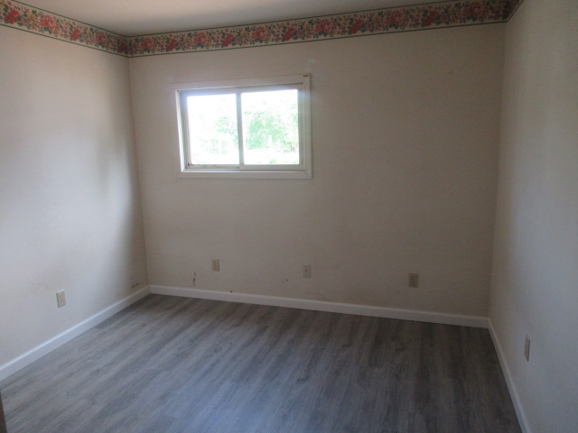 Property image 11 / 14