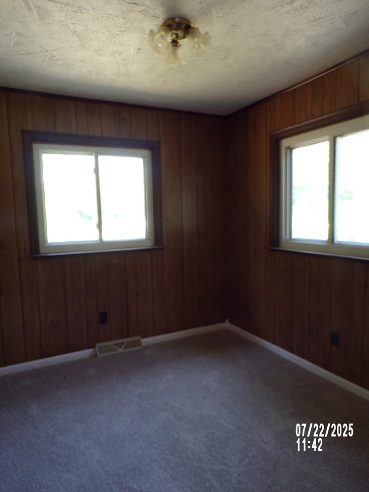 View property gallery image 2