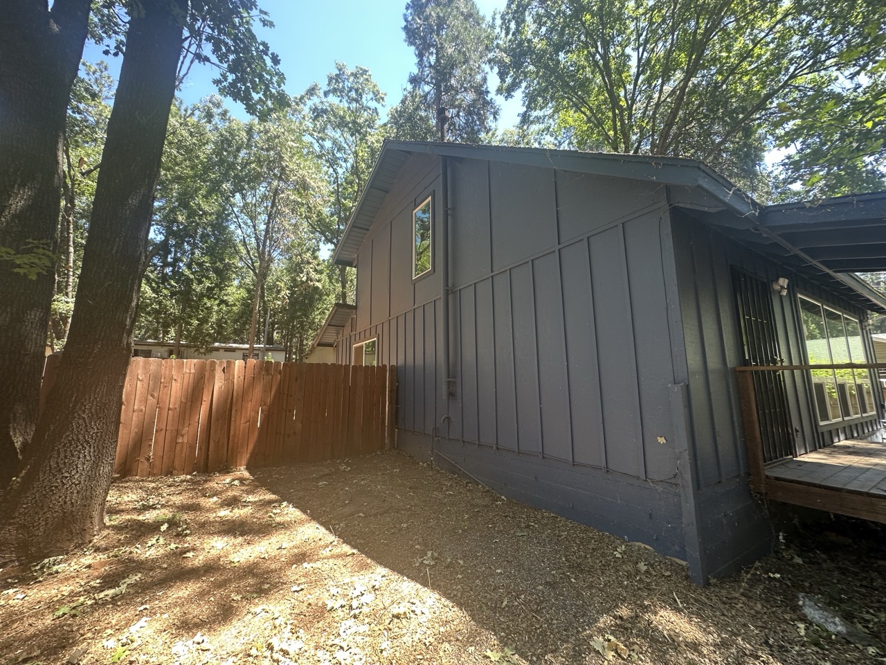 Property image 2 / 20