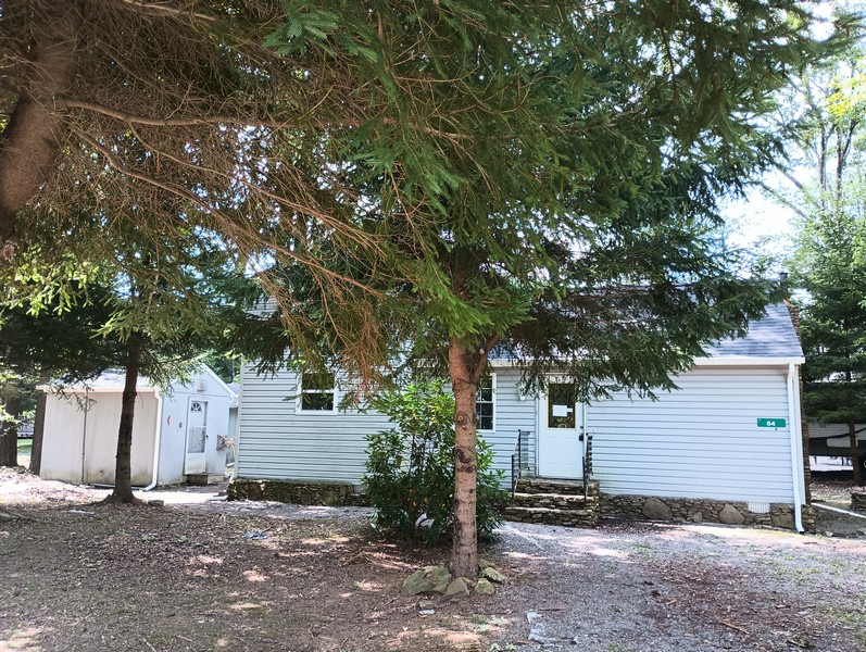 View property gallery image 1