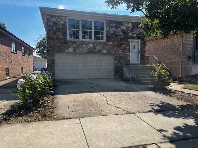 View property gallery image 1