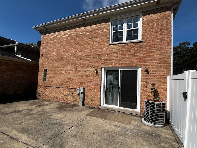 View property gallery image 2