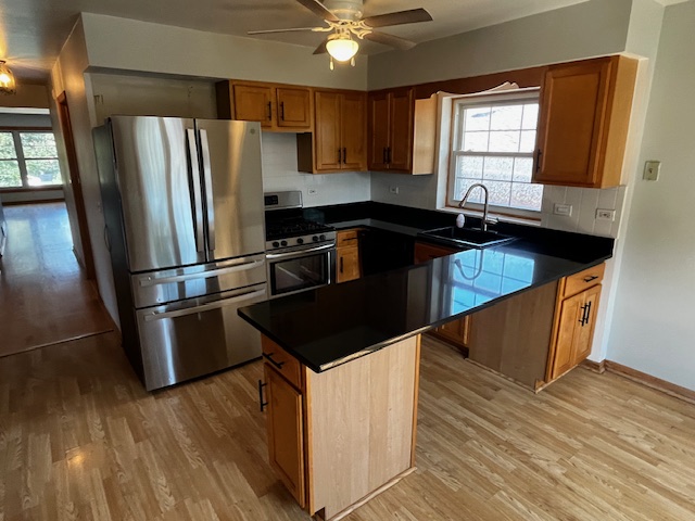Property image 12 / 14