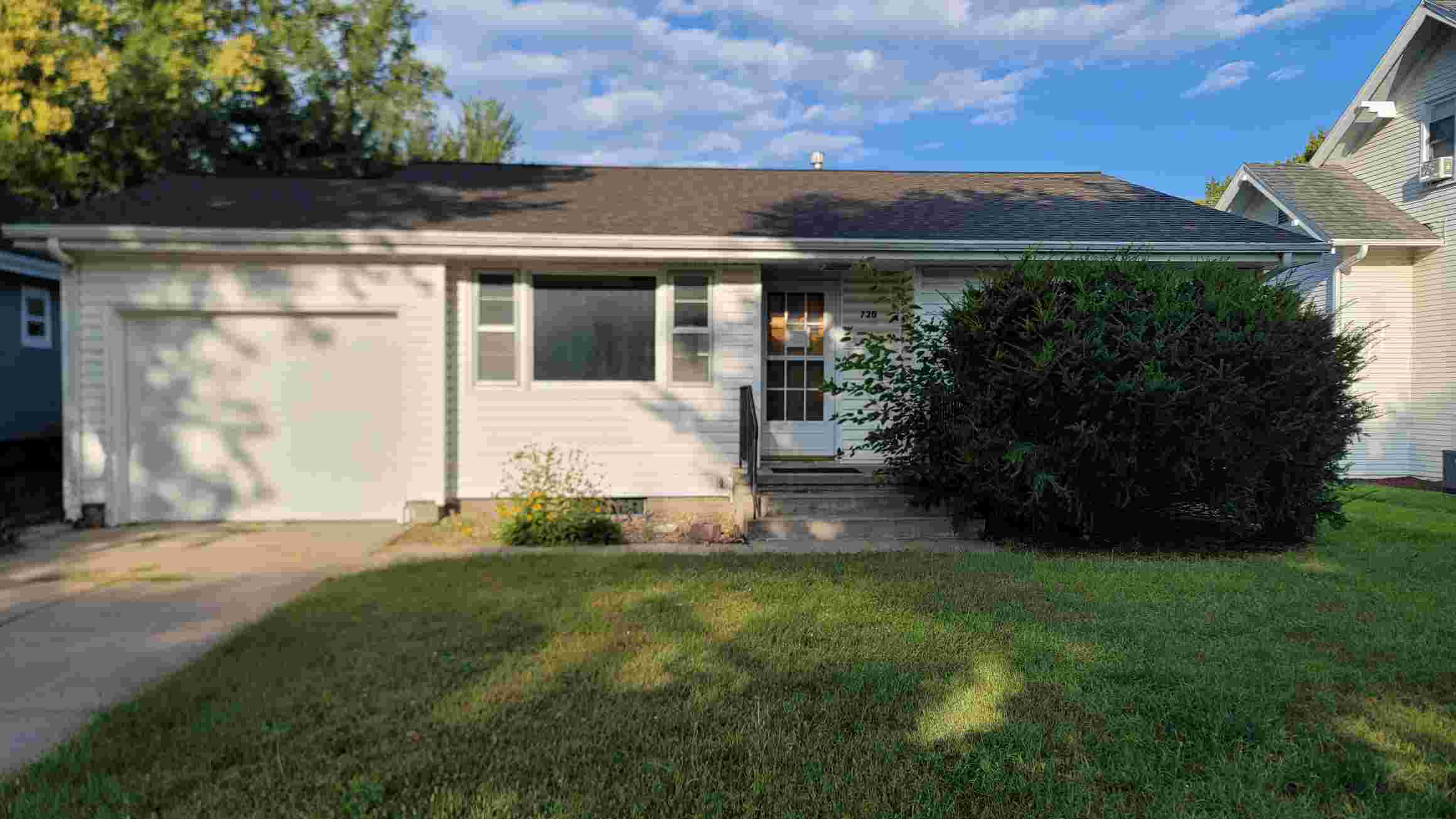 View property gallery image 1