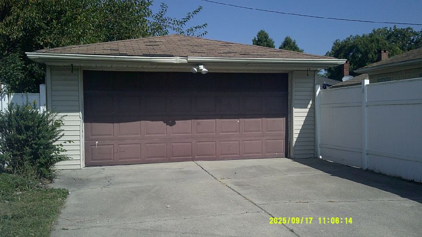 Property image 15 / 16