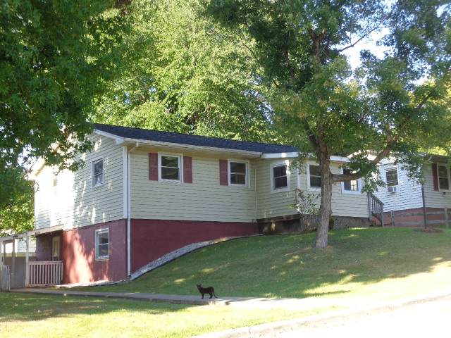 View property gallery image 1