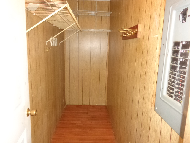 View property gallery image 4