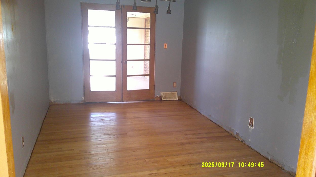View property gallery image 3