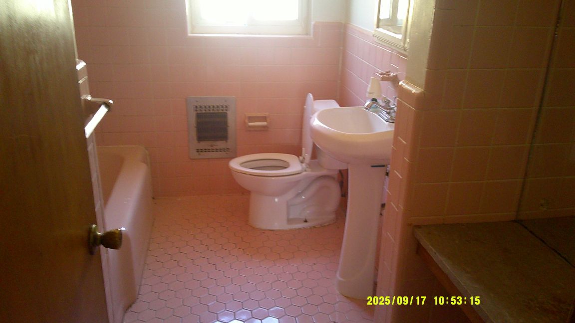 Property image 7 / 16