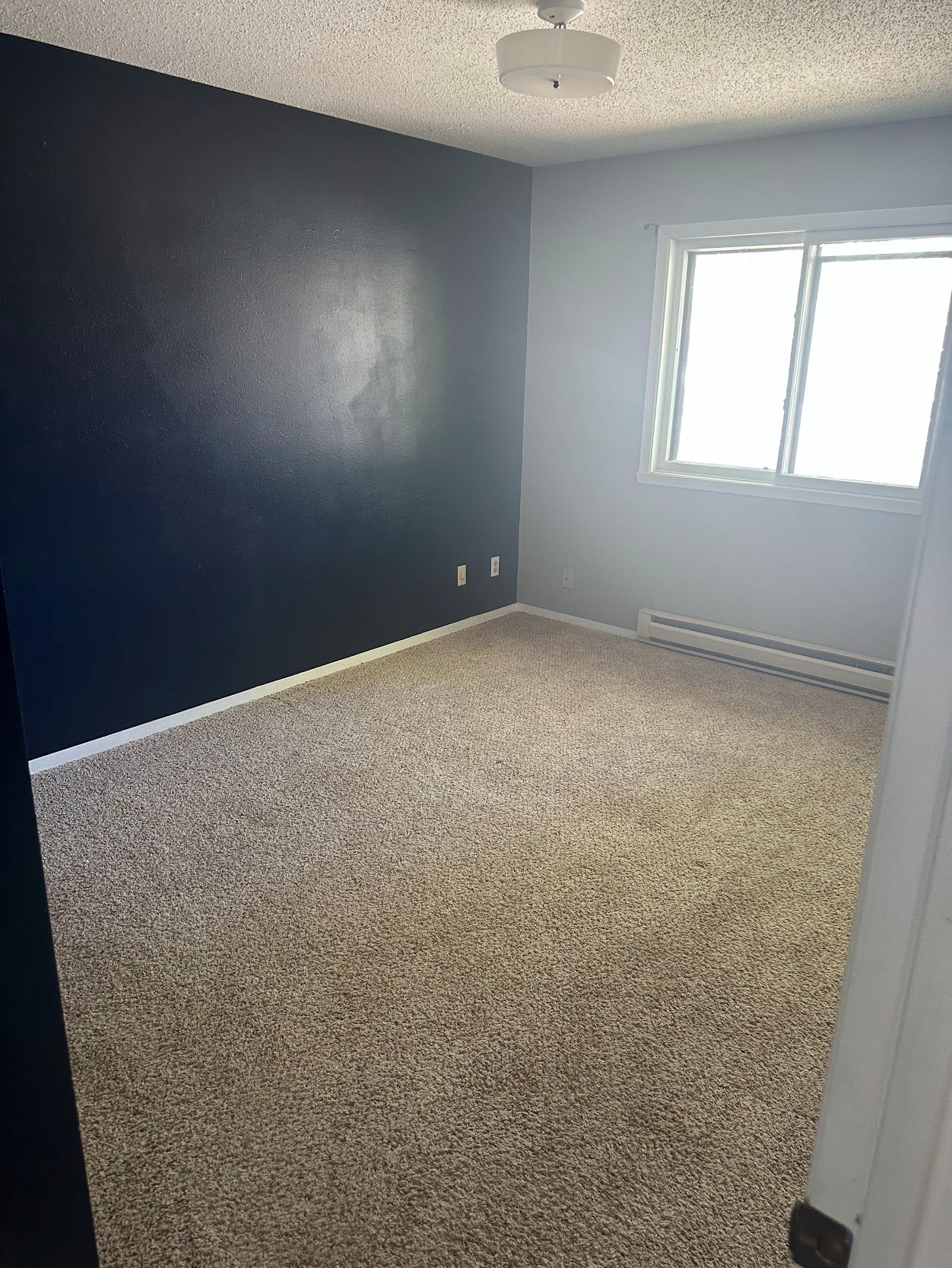 Property image 4 / 11
