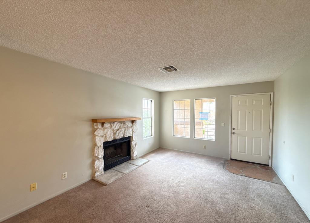 View property gallery image 3