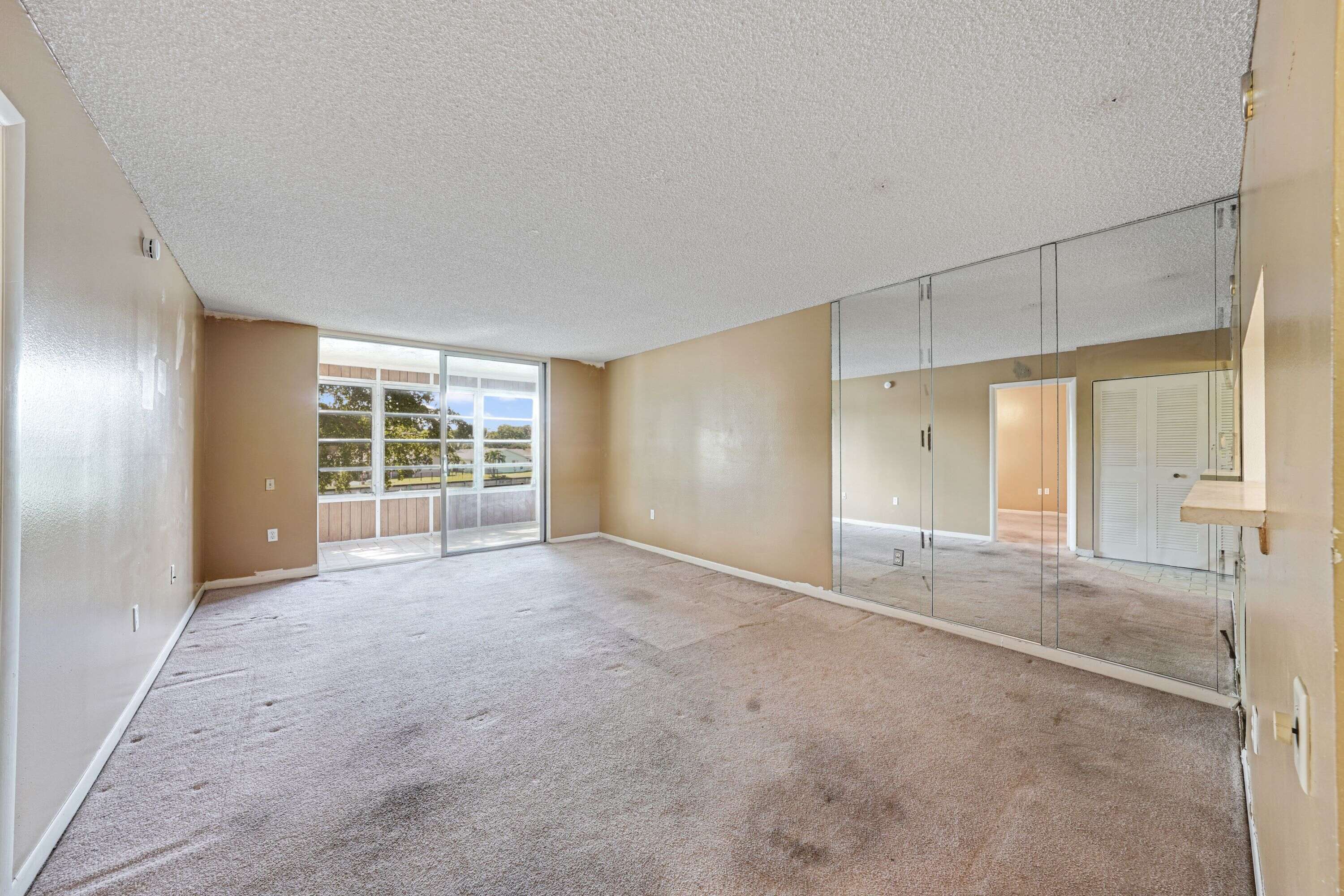 View property gallery image 5