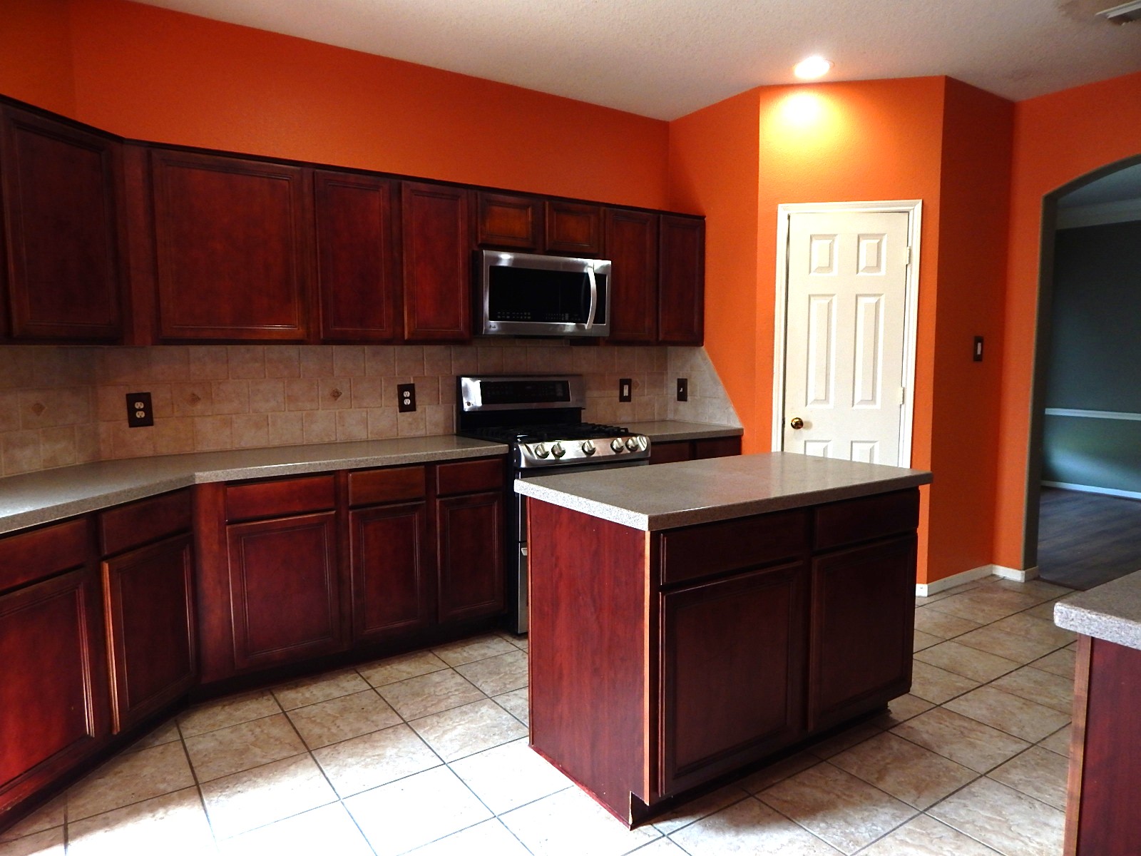 View property gallery image 1