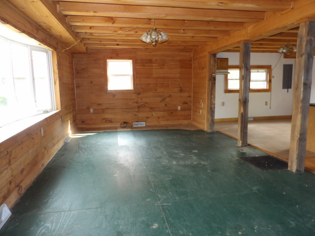 View property gallery image 2