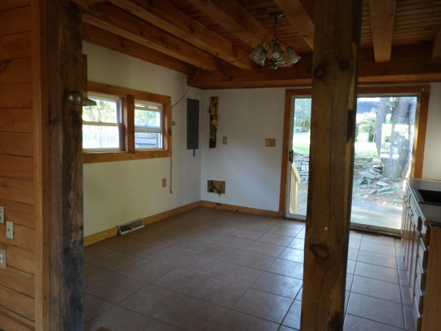 View property gallery image 3