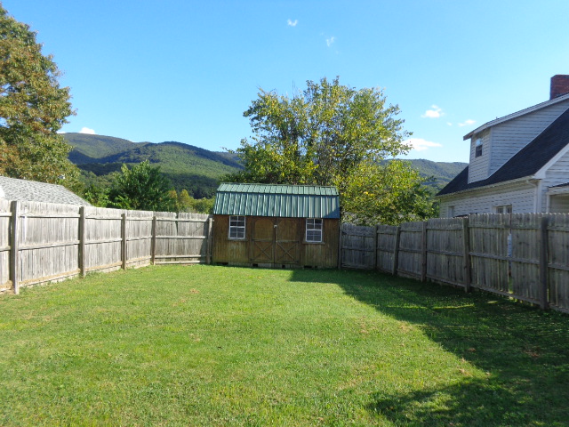 Property image 12 / 18