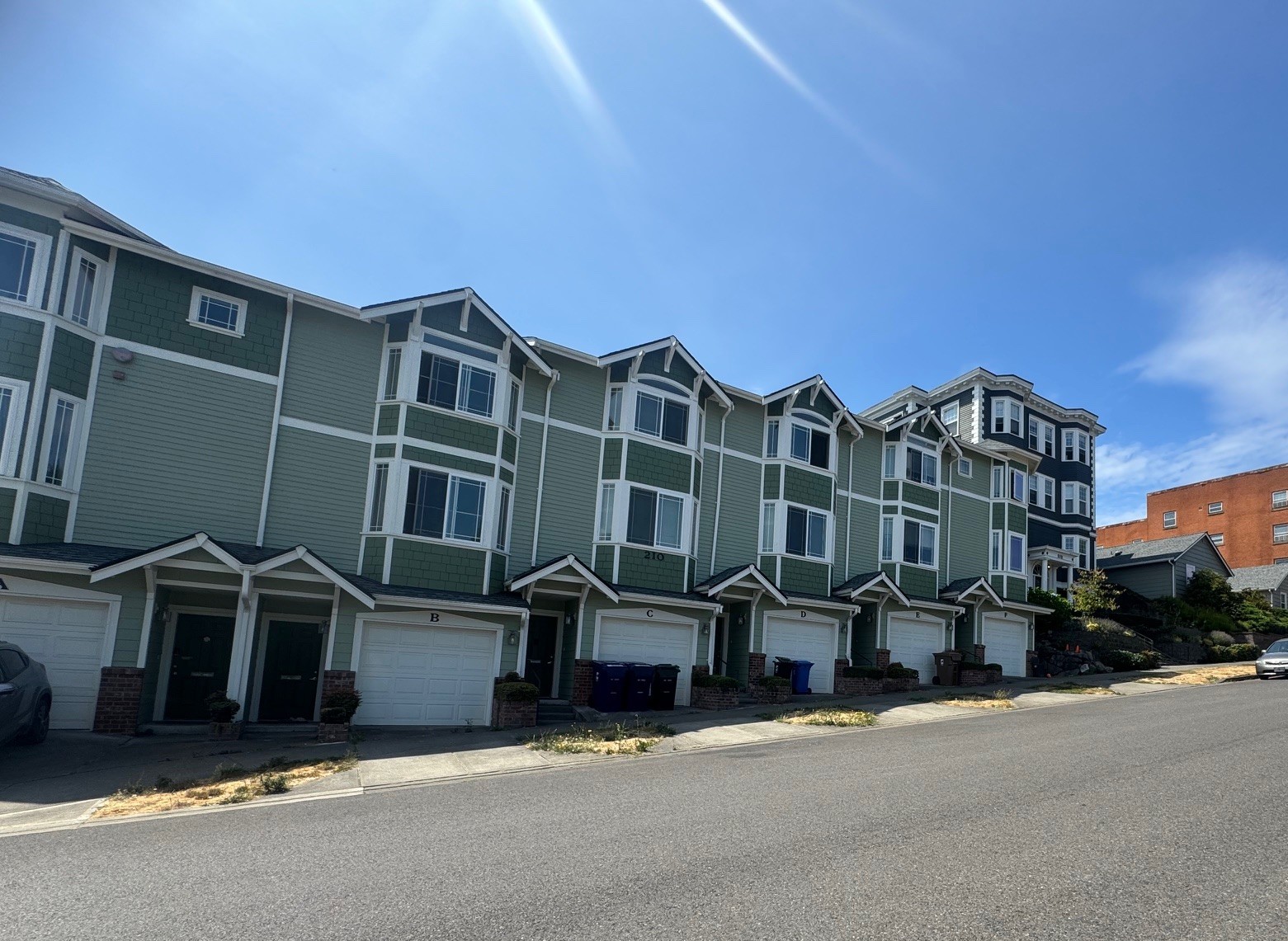 Property image 1 / 1